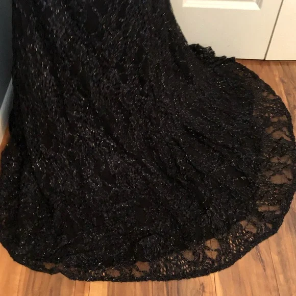 NEW LUCCI LU SZ 18 BLACK SLEEVELESS BEADED LACE FORMAL EVENING GOWN - Picture 11 of 15